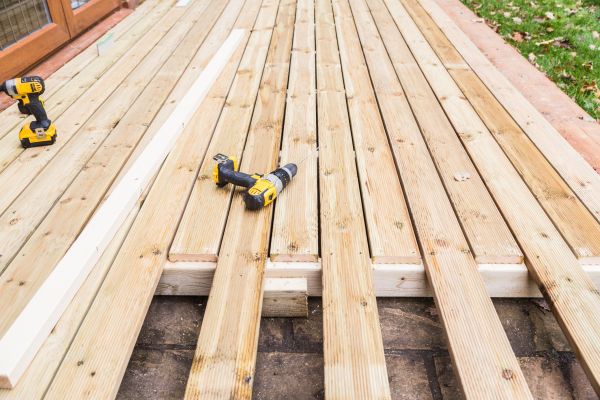 Damaged Deck Boards Repair in Southfield