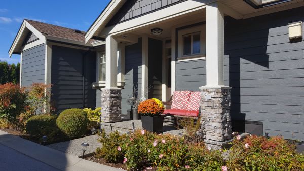 Porch Column Repair in Southfield