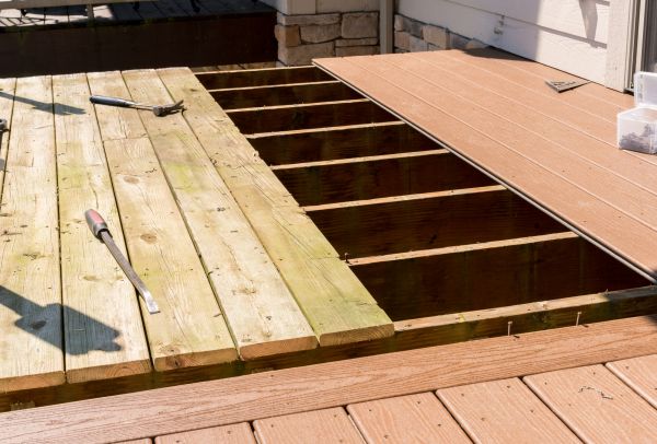 Deck Floor Replacement in Southfield