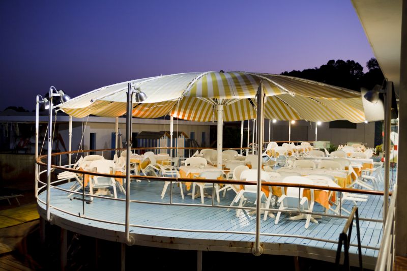 Deck Service Image 4