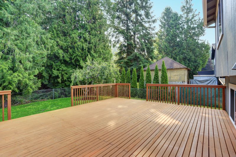 Deck Construction Contractors